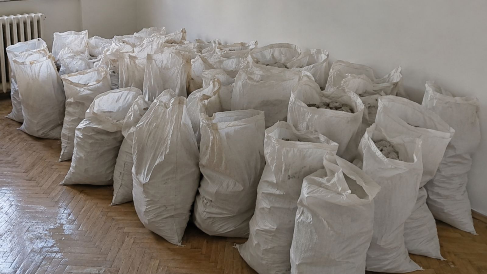 Prazan stan posle odvoza šuta u Beogradu